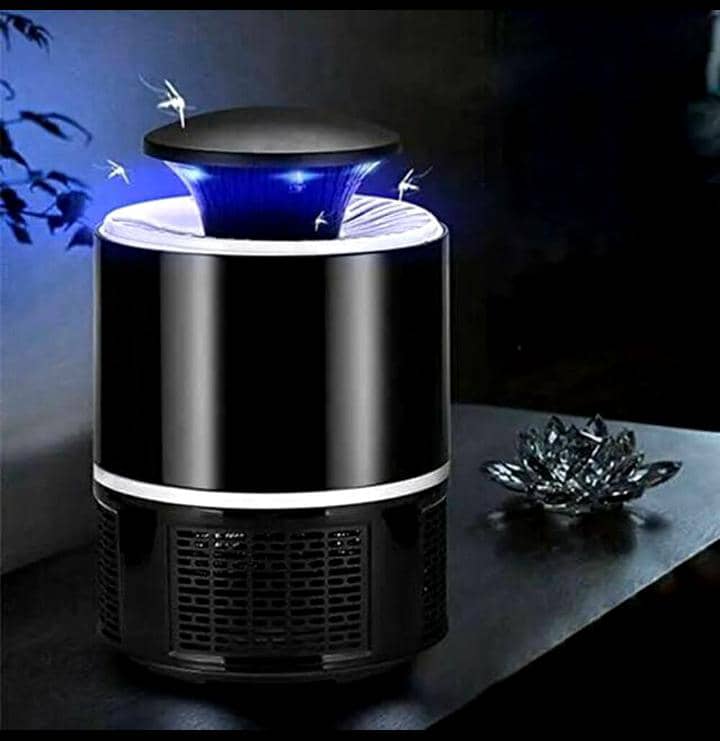 🦟 Lampe Anti-Moustiques LED 365° – La Fin Des Nuits Gâchées !